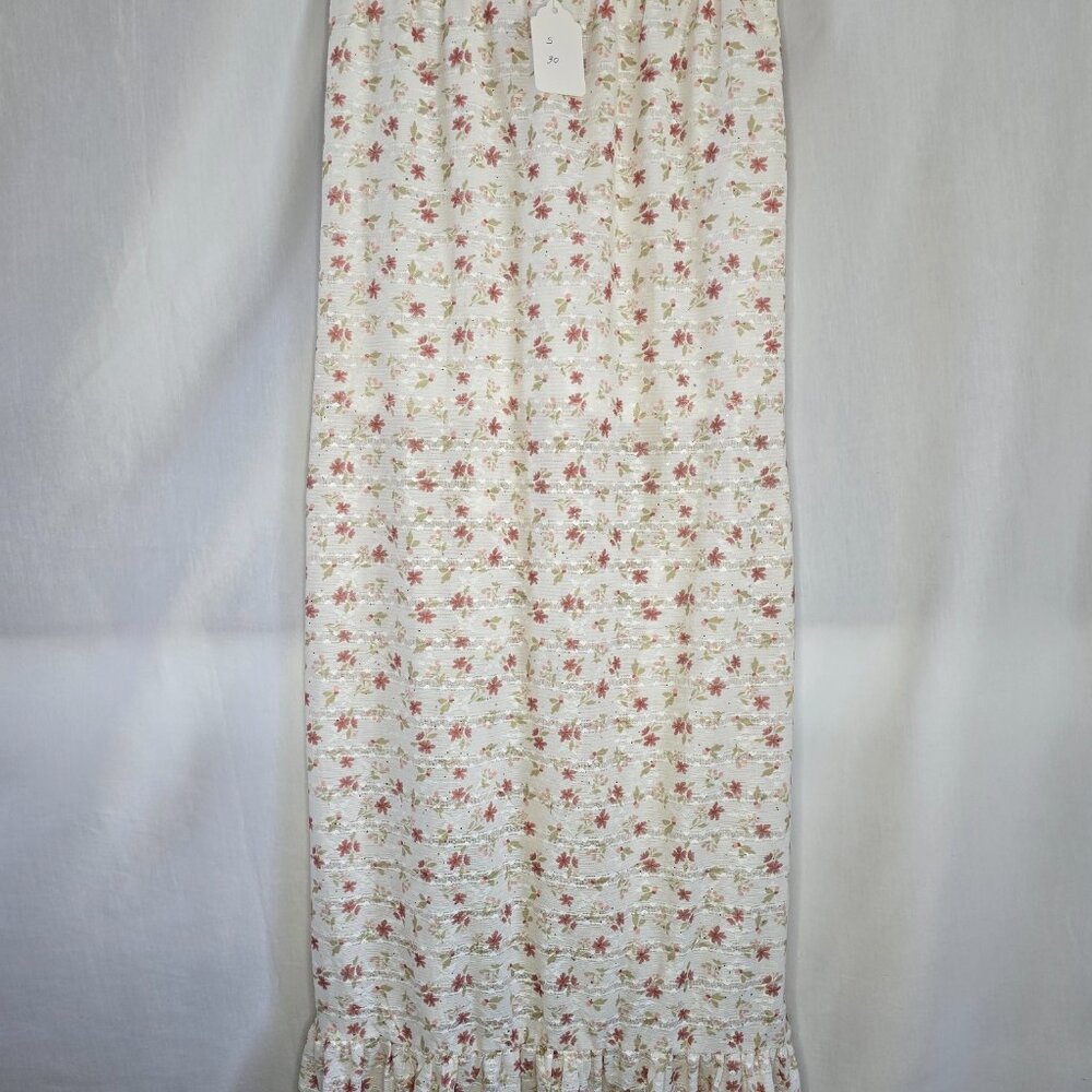 Sophisticated Dressy Skirt - Picture 4 of 4